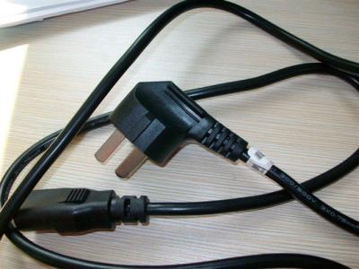 电脑电源线插头烧焦后的正确处理思路